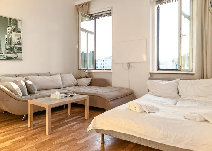 Διαμέρισμα Private In A Comfortable 2br Near Millennium Tower *