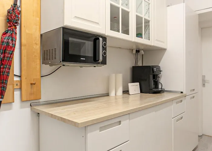 Private In A Comfortable 2br Near Millennium Tower Διαμέρισμα Βιέννη